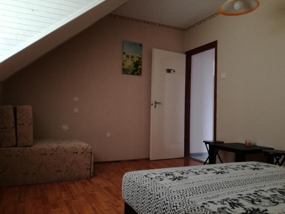 Negy Evszak Vendeghaz Hotel Balatonboglar Luaran gambar